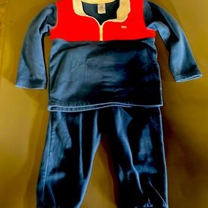 Carter’s 2-PIECE PULLOVER & JOGGER SET 2T